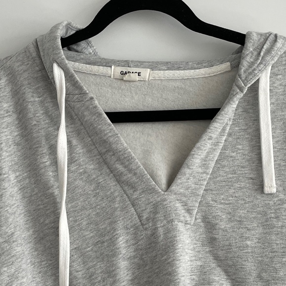Garage cropped grey hoodie size small. Gently worn. Great condition. - Picture 2 of 2